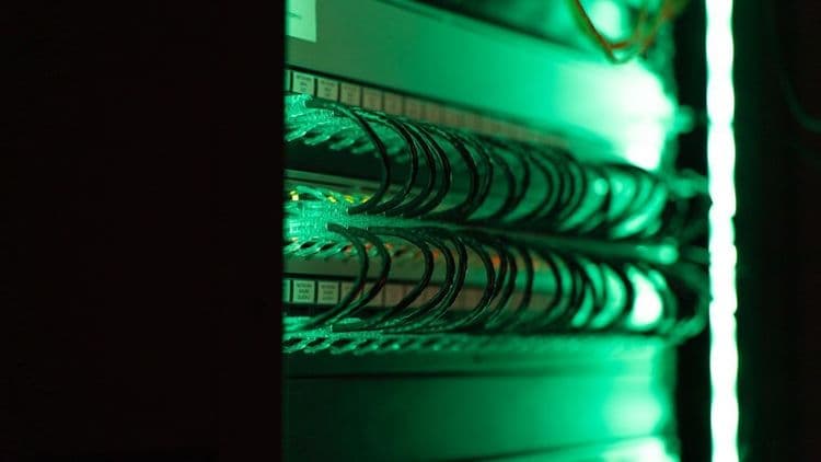 Infraestructura Digital: La Inevitable Exigencia del Lujo
